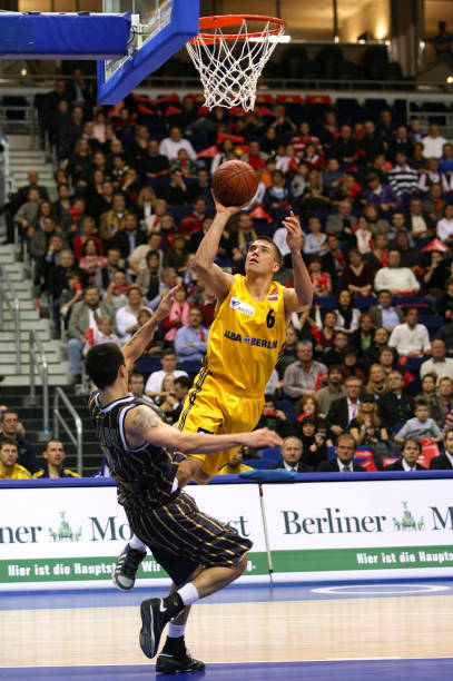 稳住阵脚 稳住阵脚