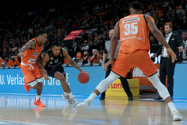 曼城主教练 曼城主教练