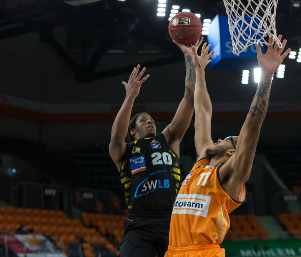 的球员人数 的球员人数